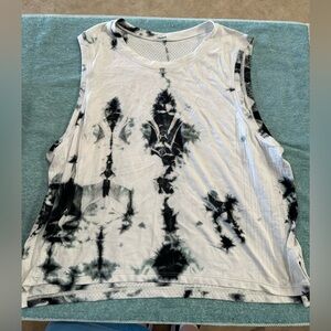 Lululemon Train To Be Tank